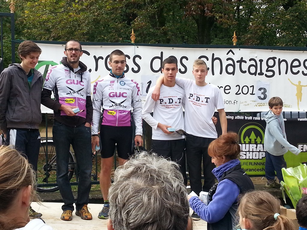 Joubert Gites - running team